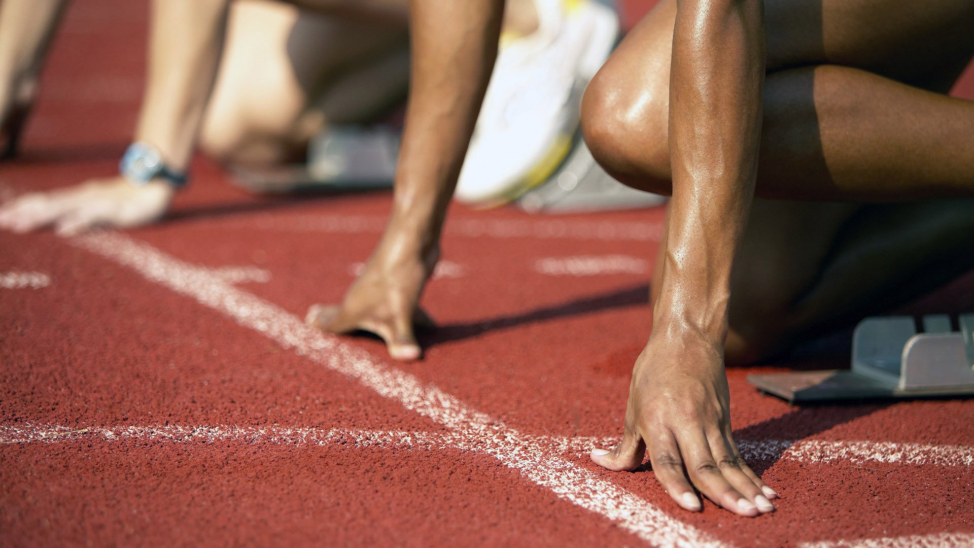 俱乐部忽视青训品牌价值传播,充分利用俱乐部的青训系统培养球员